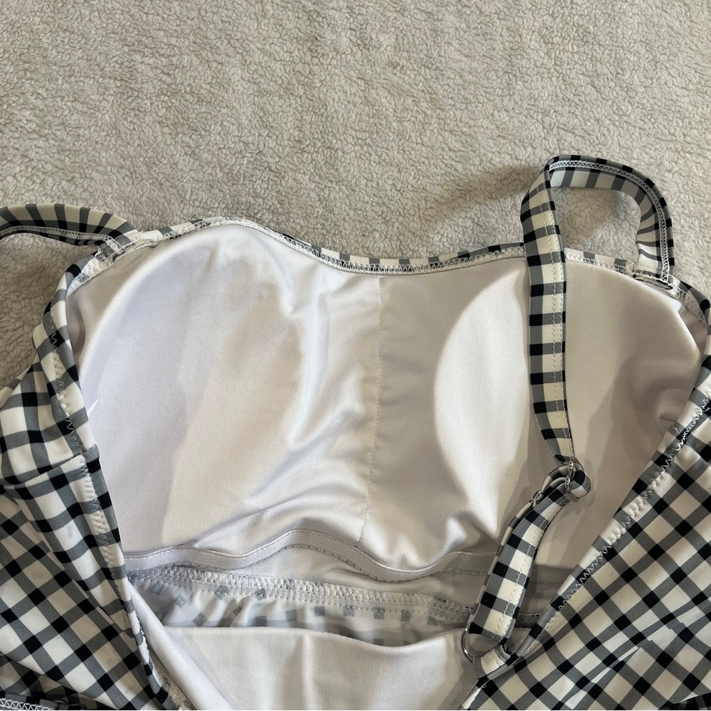 Womens Padded Gingham Ruffle Bikini Swim Top Black/White Classic Size XXL 2XL - Picture 7 of 10